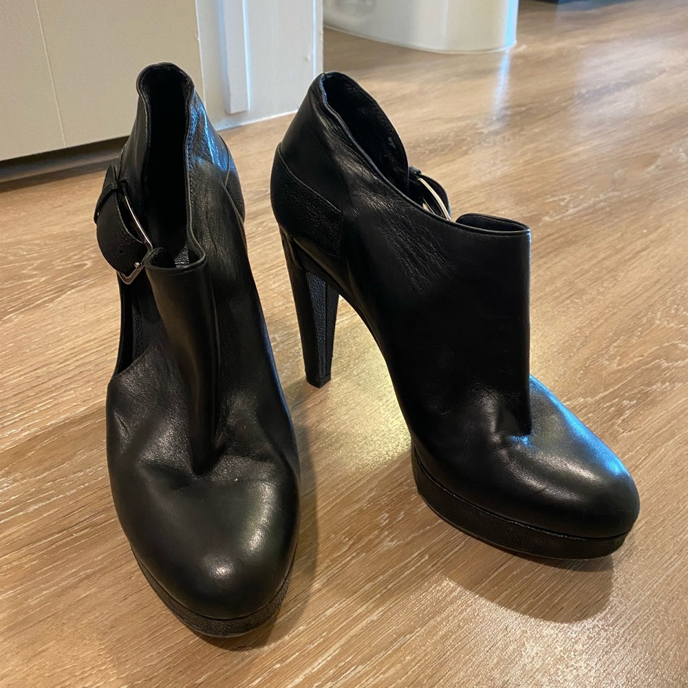Christian Dior Booties